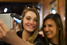 Load image into Gallery viewer, Rode VideoMic Me Compact TRRS Cardioid Mini-Shotgun Microphone for Smartphones